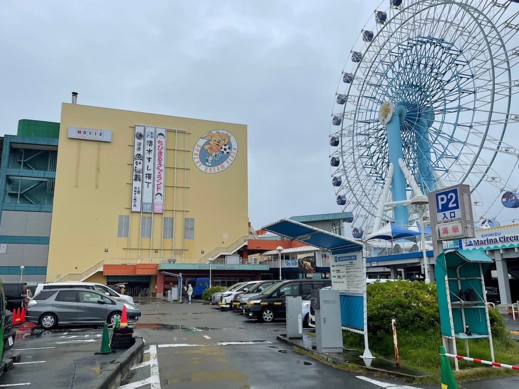 ユニクロ・エスパルスドリームプラザ店が一時閉店します