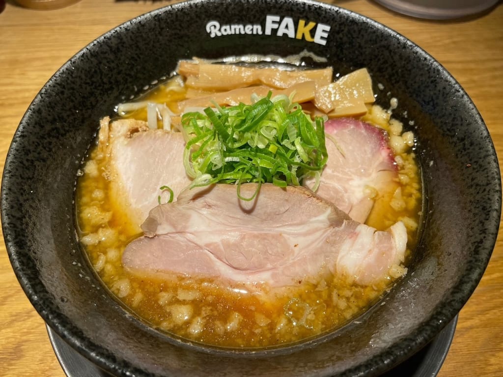 「Ramen FAKE」が6月21日にオープンしました