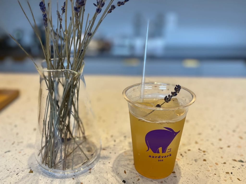浅間通り商店街に「aardvark tea A stand 」がプレオープン