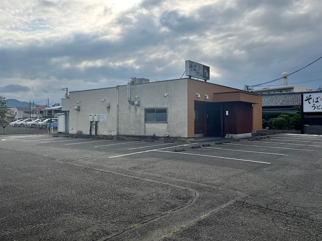 「蕎麦屋神楽 静岡インター店」移転後に「麺屋燕」がオープンするそうです